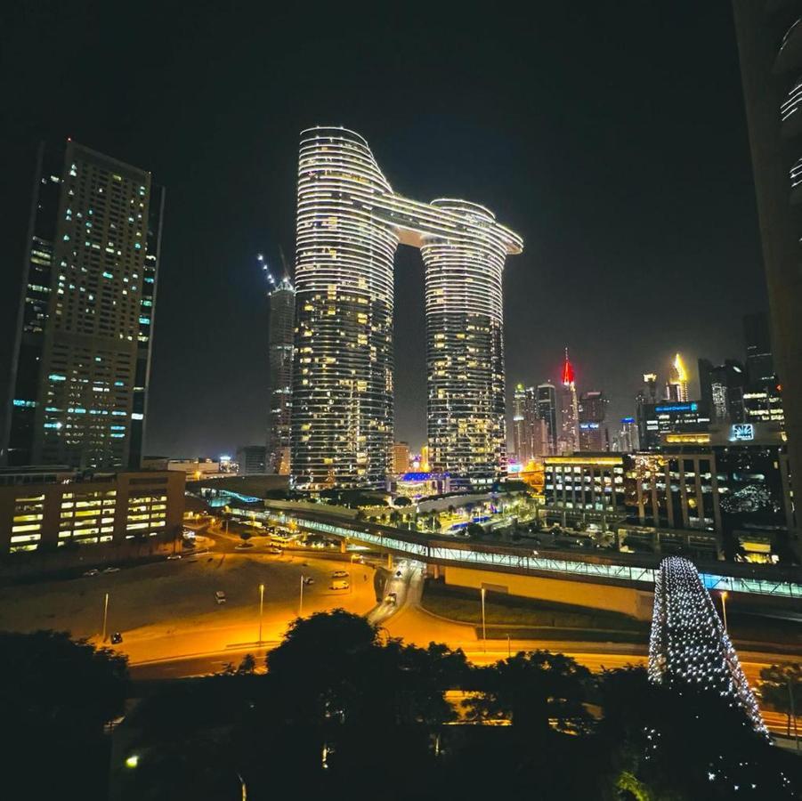 Luxurious 1br Opp Burj Khalifa * Dubai